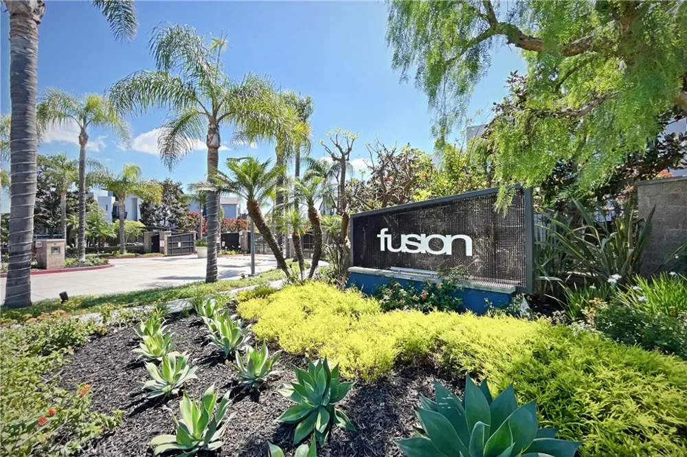 5403 W 149th Place #3 Hawthorne, CA 90250