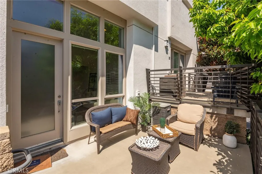 5403 W 149th Place #3 Hawthorne, CA 90250