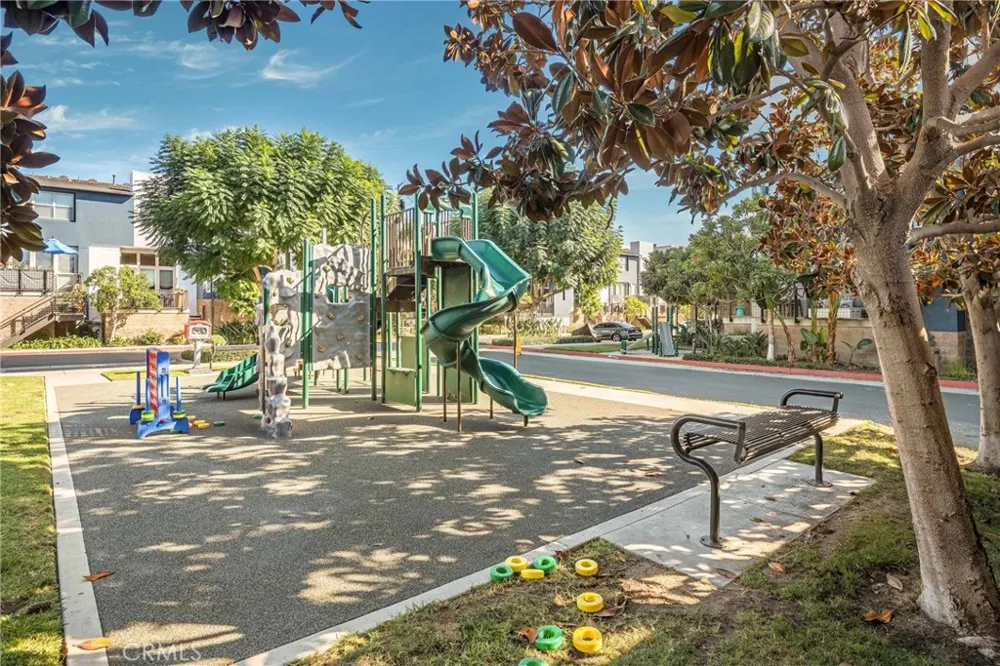 5403 W 149th Place #3 Hawthorne, CA 90250