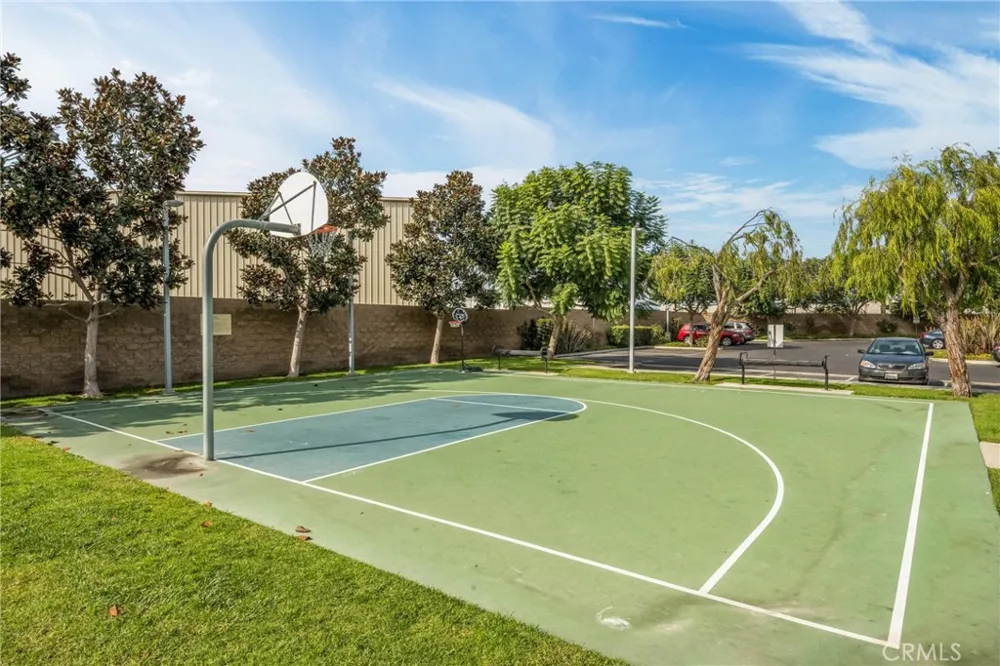 5403 W 149th Place #3 Hawthorne, CA 90250