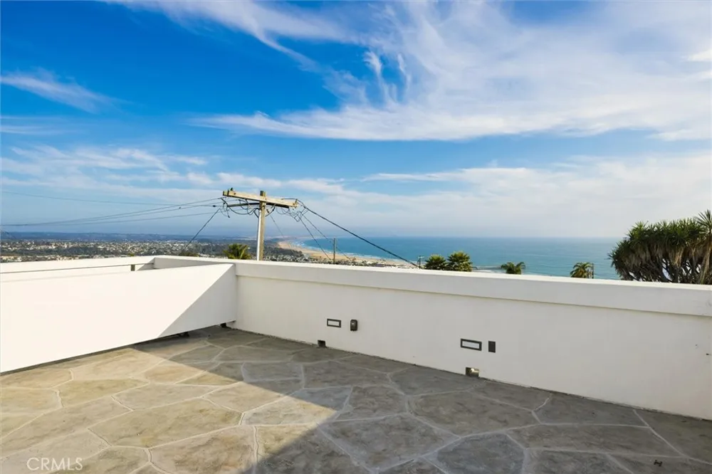 961 Fresno Pismo Beach, CA 93449