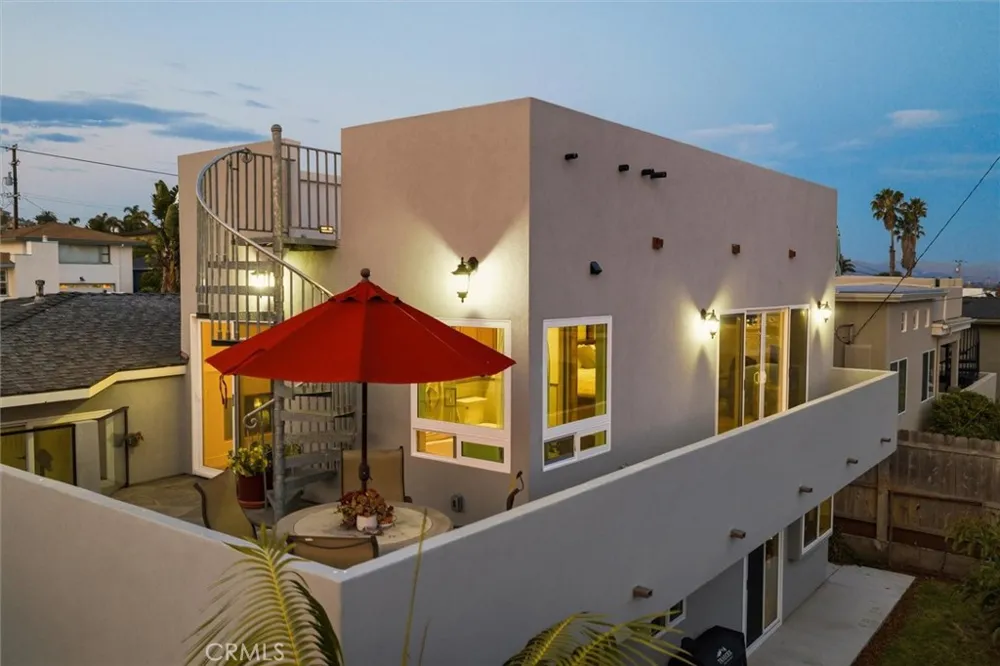 961 Fresno Pismo Beach, CA 93449