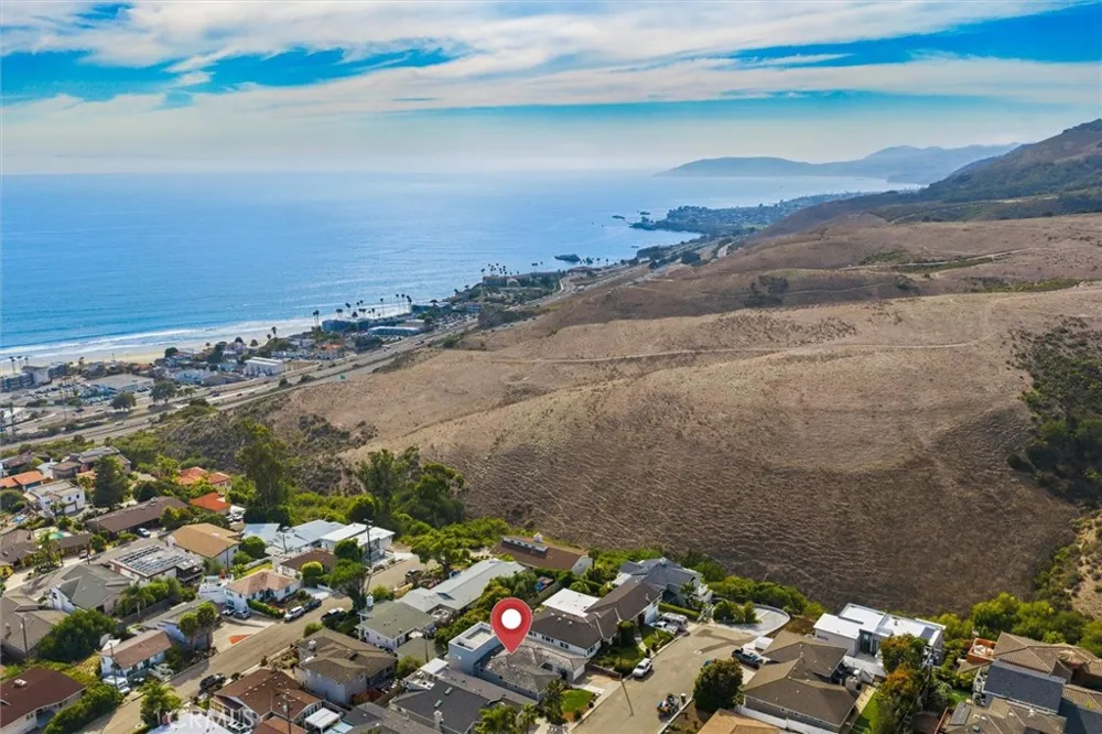 961 Fresno Pismo Beach, CA 93449