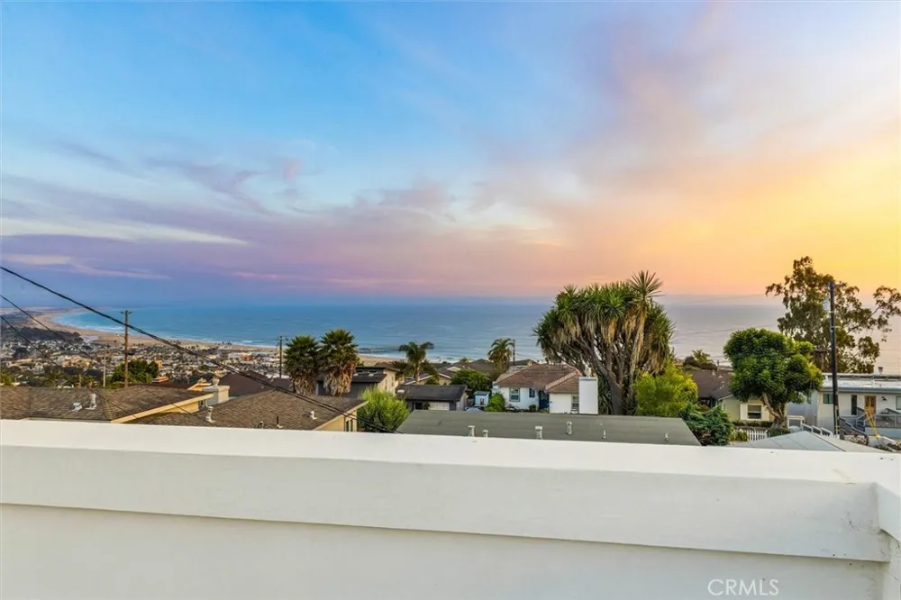 961 Fresno Pismo Beach, CA 93449