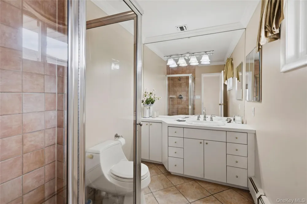 2054 Whalen Avenue Merrick, NY 11566