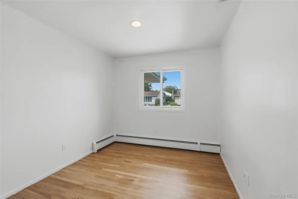 2054 Whalen Avenue Merrick, NY 11566