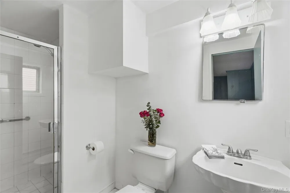 2054 Whalen Avenue Merrick, NY 11566