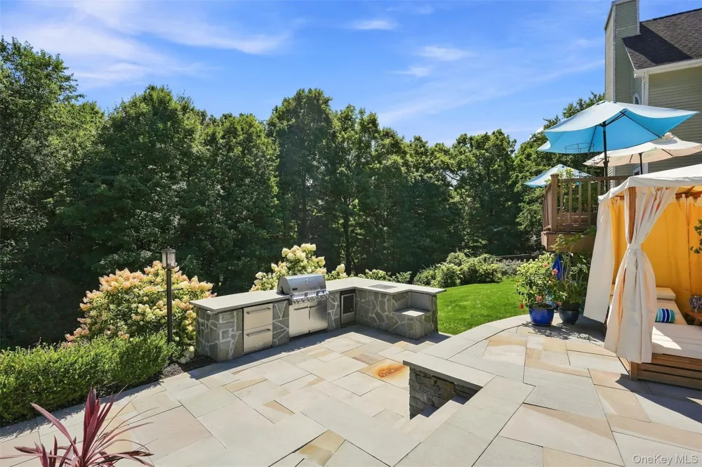 34 Woodcrest Lane Goshen, NY 10924