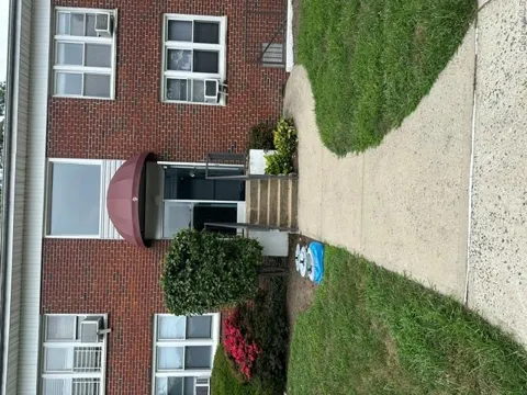 9 Stokes Road #2B