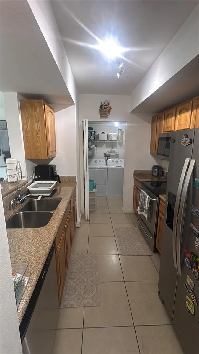 4242 NW 2nd St #808 Miami, FL 33126