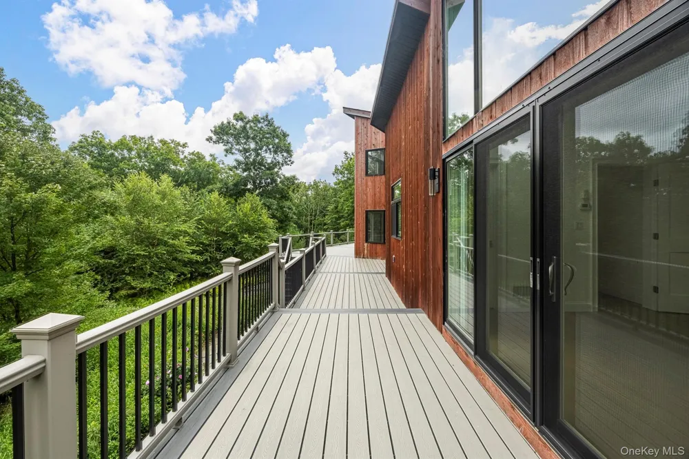 25 Vincent Place Wurtsboro, NY 12790