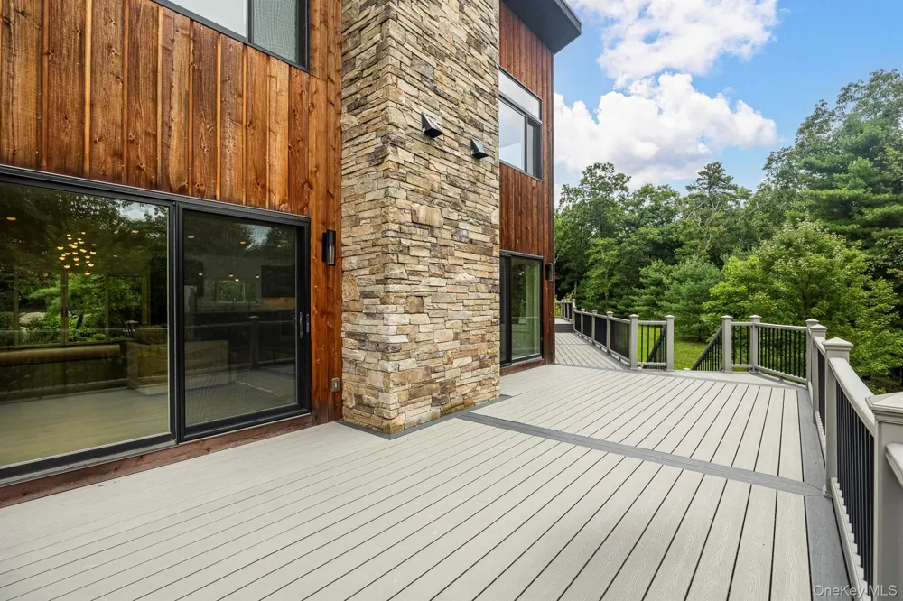25 Vincent Place Wurtsboro, NY 12790