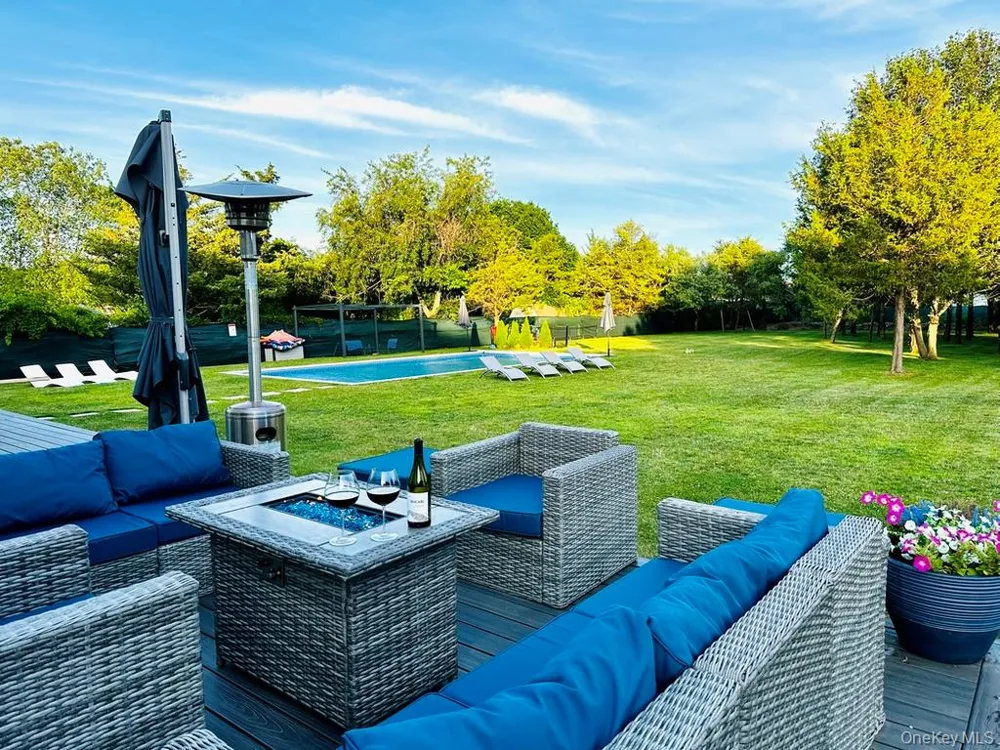 265 Old Field Court Mattituck, NY 11952
