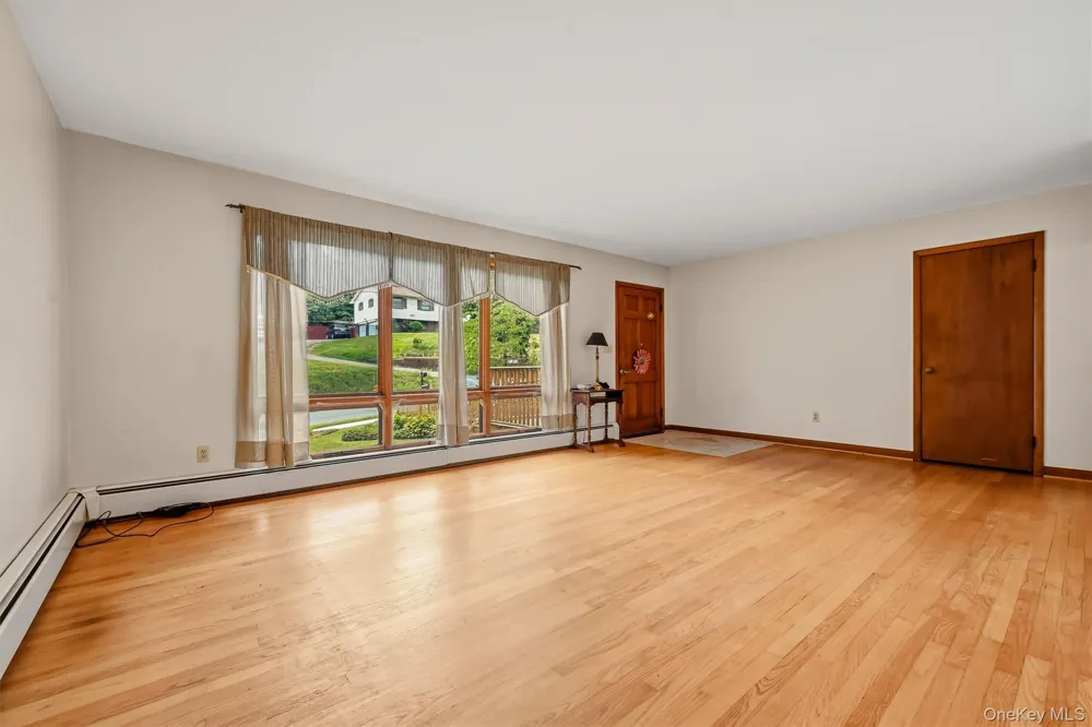 9 Michelle Drive Newburgh, NY 12550