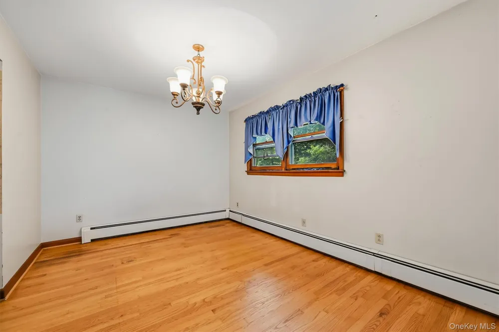 9 Michelle Drive Newburgh, NY 12550