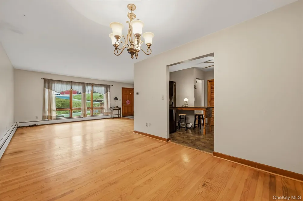 9 Michelle Drive Newburgh, NY 12550
