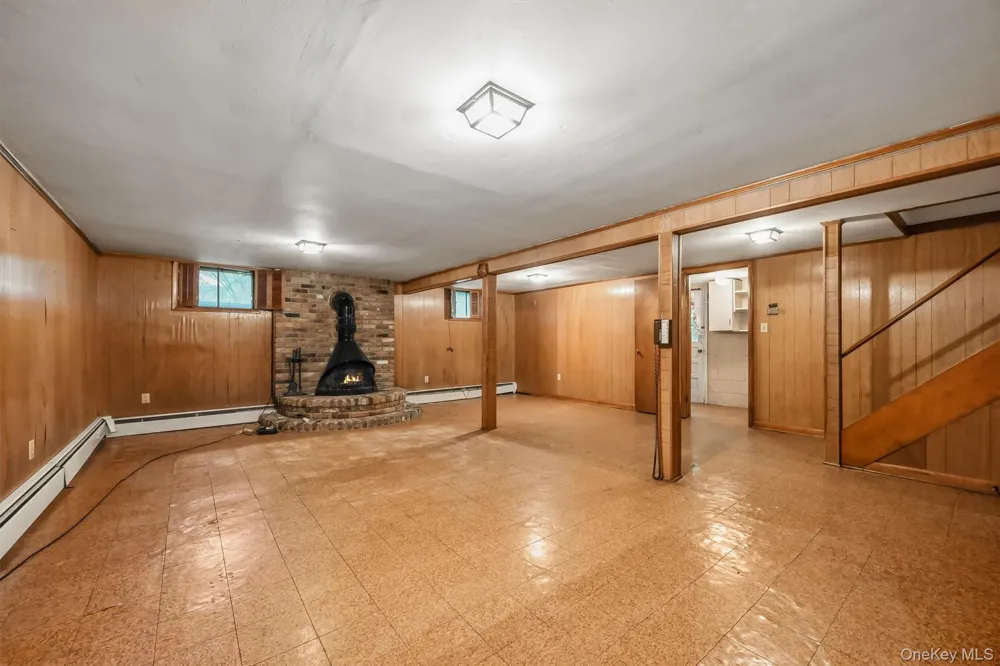 9 Michelle Drive Newburgh, NY 12550