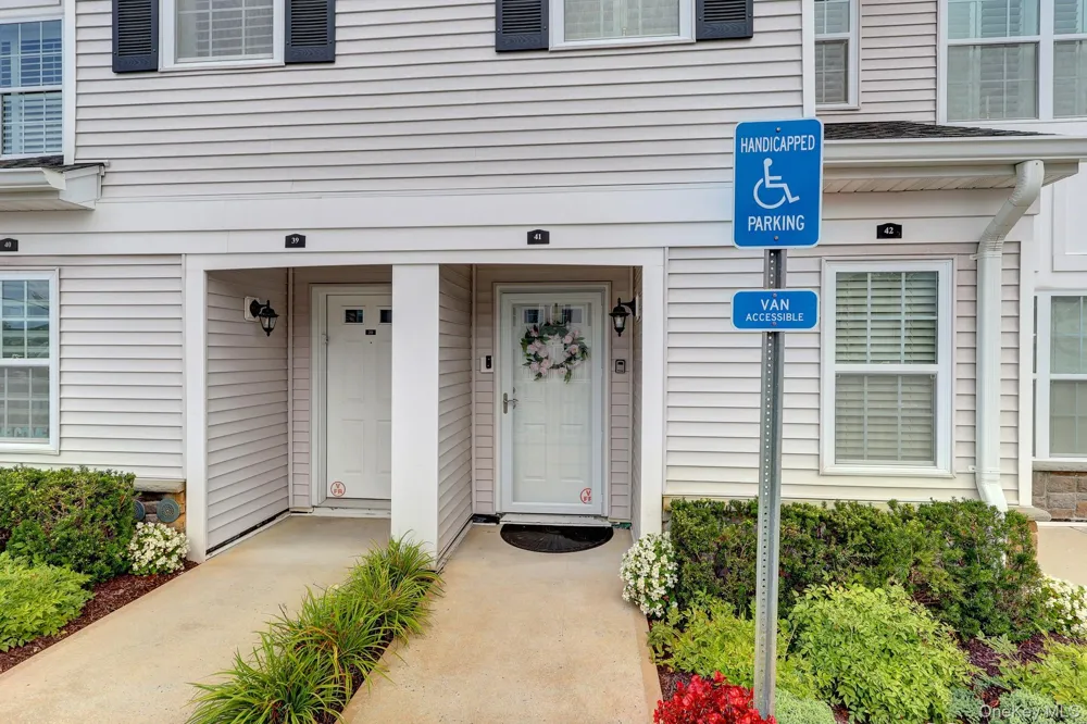 41 Spring Drive Seaford, NY 11783