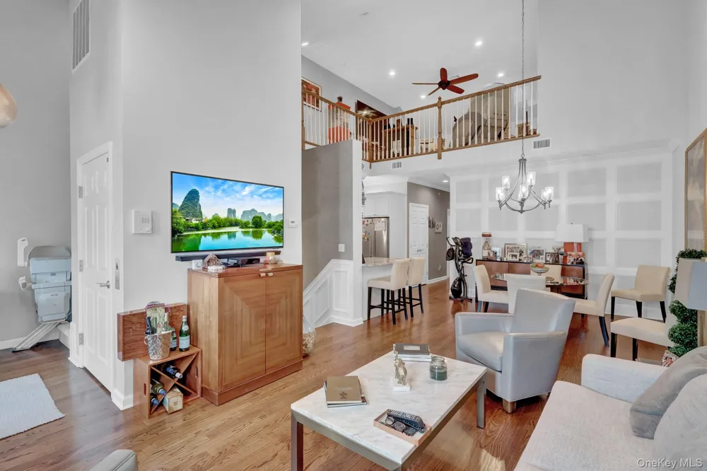 41 Spring Drive Seaford, NY 11783