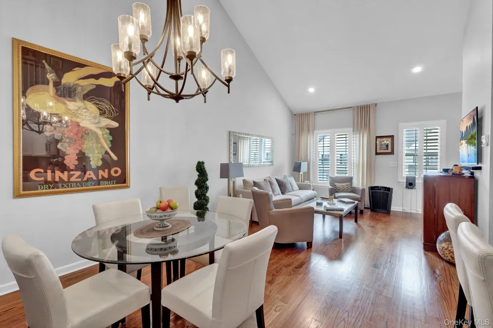 41 Spring Drive Seaford, NY 11783