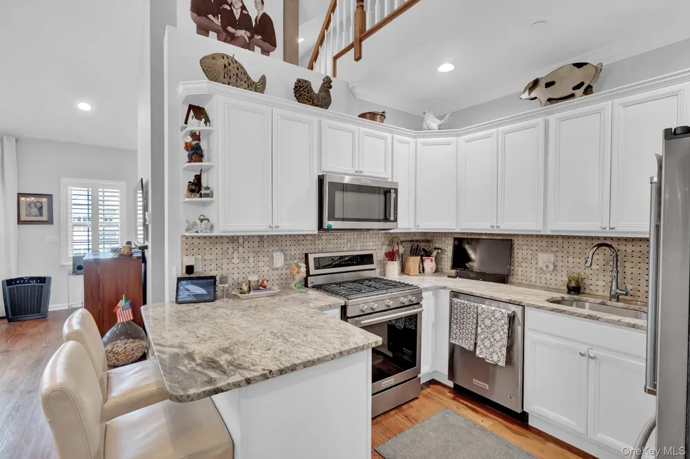 41 Spring Drive Seaford, NY 11783