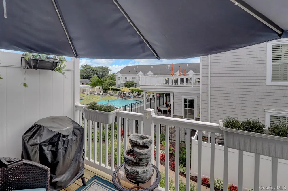 41 Spring Drive Seaford, NY 11783