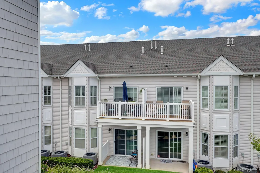 41 Spring Drive Seaford, NY 11783