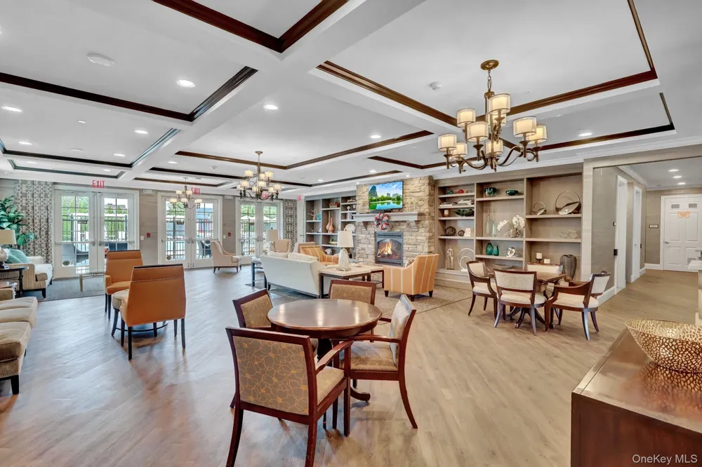 41 Spring Drive Seaford, NY 11783
