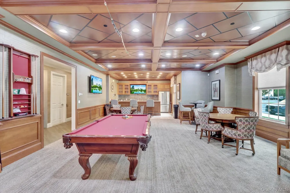 41 Spring Drive Seaford, NY 11783