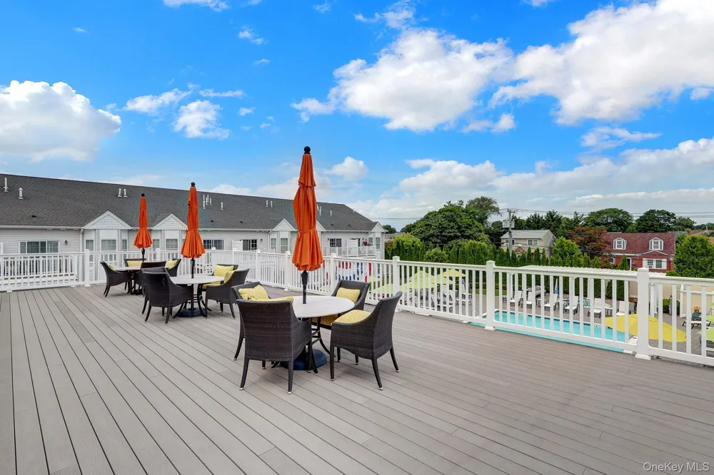 41 Spring Drive Seaford, NY 11783