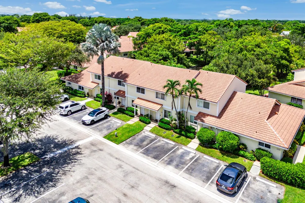 6351 Walk Circle Boca Raton, FL 33433