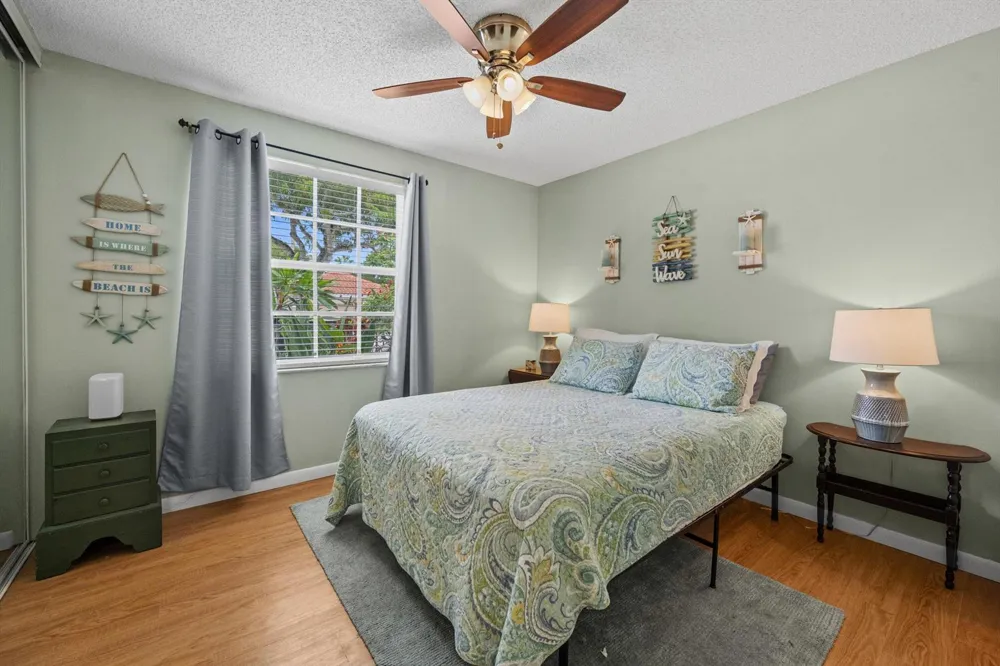 7865 Rockport Circle Lake Worth, FL 33467