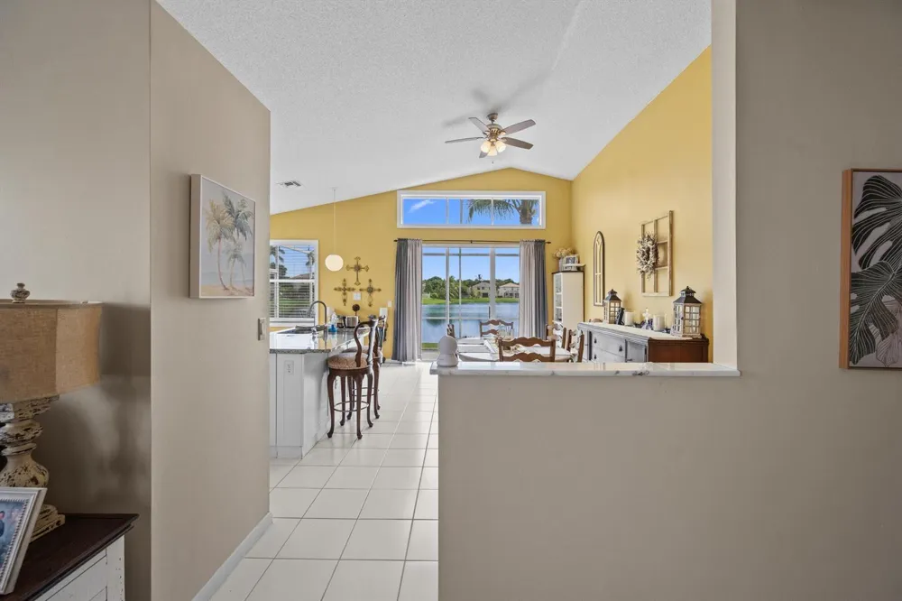 7865 Rockport Circle Lake Worth, FL 33467