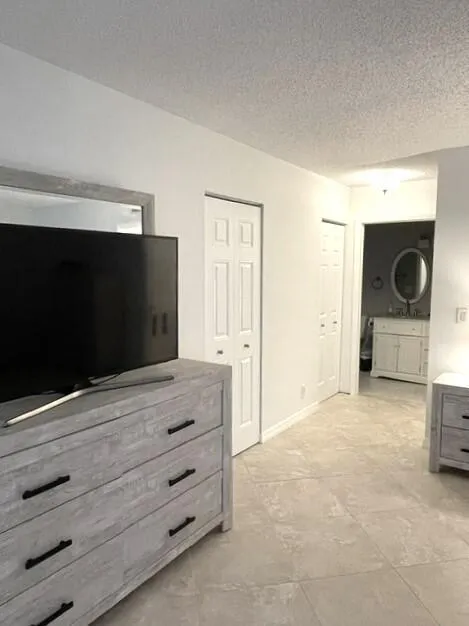 1080 NORTH DRIVE #B Delray Beach, FL 33445