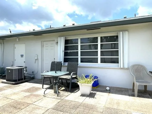 1080 NORTH DRIVE #B Delray Beach, FL 33445