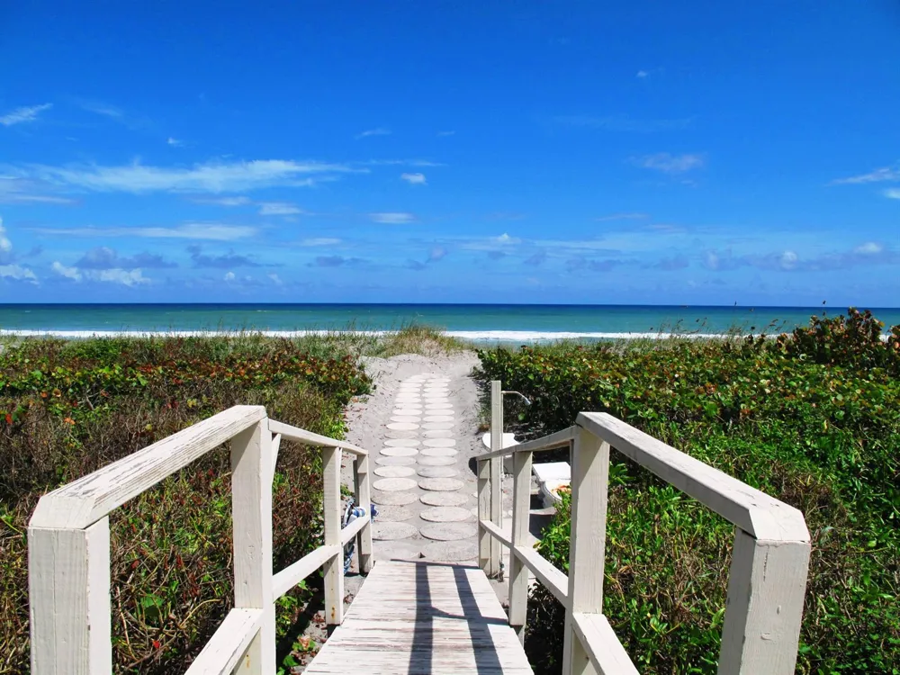 1080 NORTH DRIVE #B Delray Beach, FL 33445