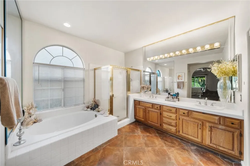 31428 Corte Tunas Temecula, CA 92592