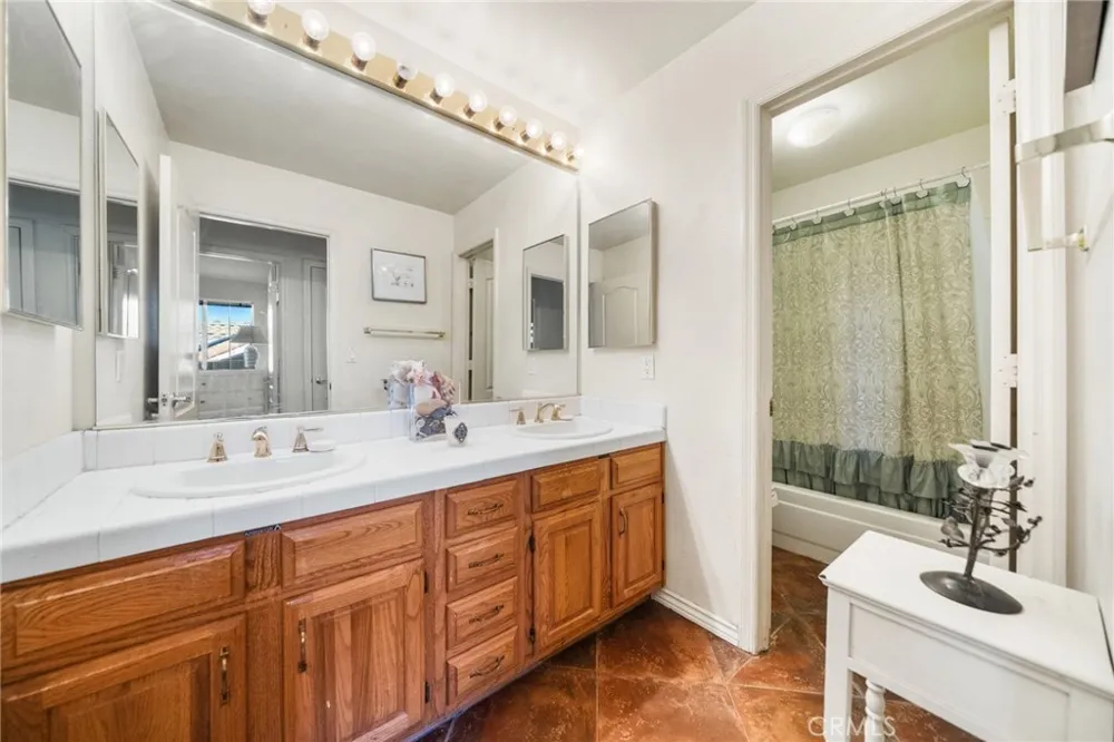 31428 Corte Tunas Temecula, CA 92592