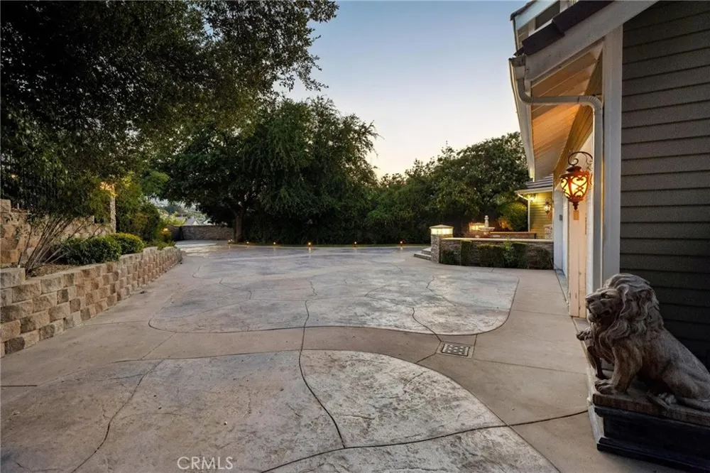 23255 Happy Valley Drive Newhall, CA 91321