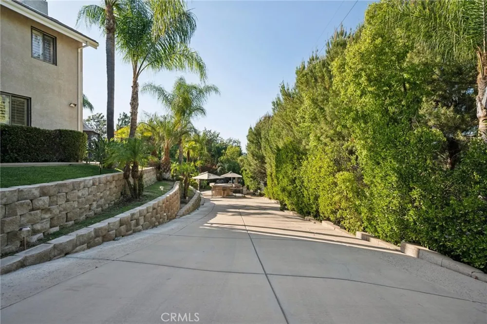 23255 Happy Valley Drive Newhall, CA 91321