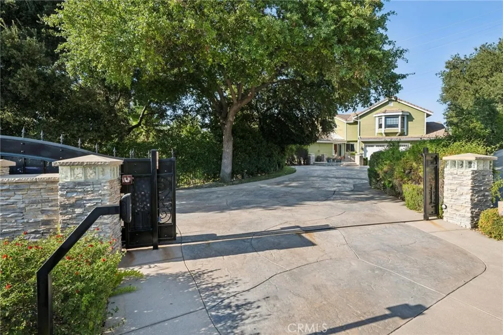 23255 Happy Valley Drive Newhall, CA 91321