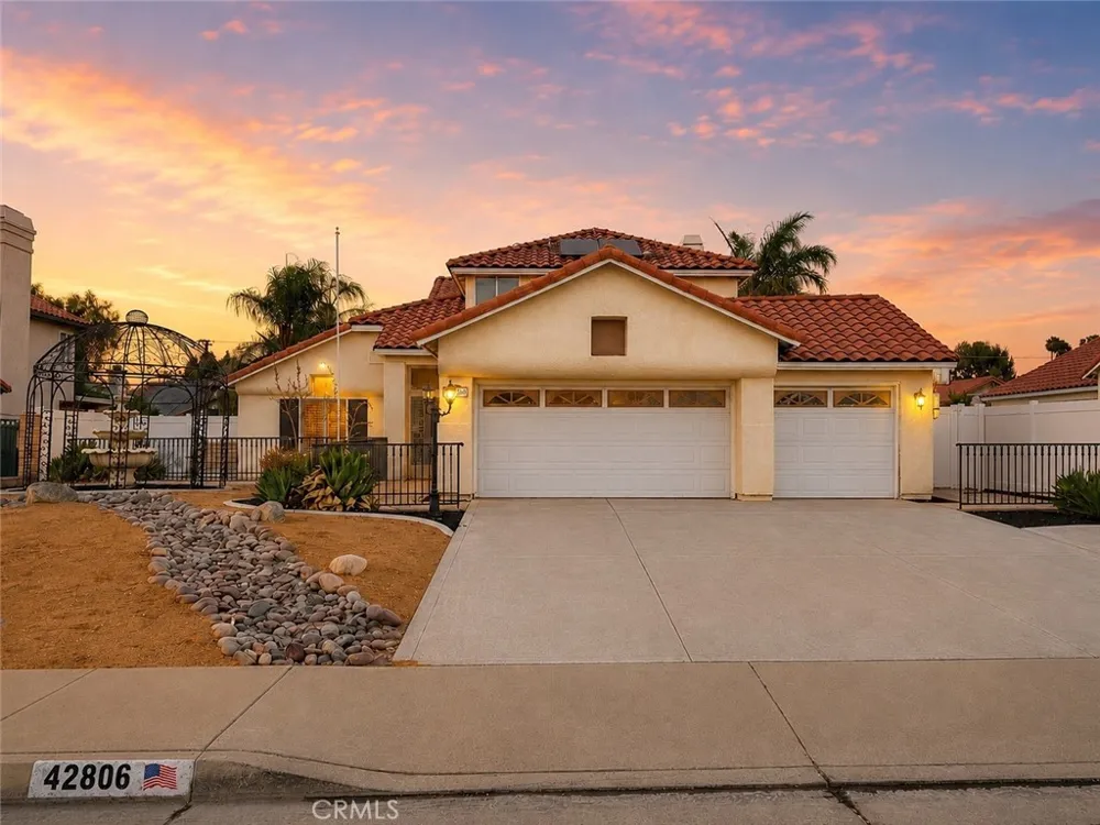 42806 Avenida Tigre Hemet, CA 92544