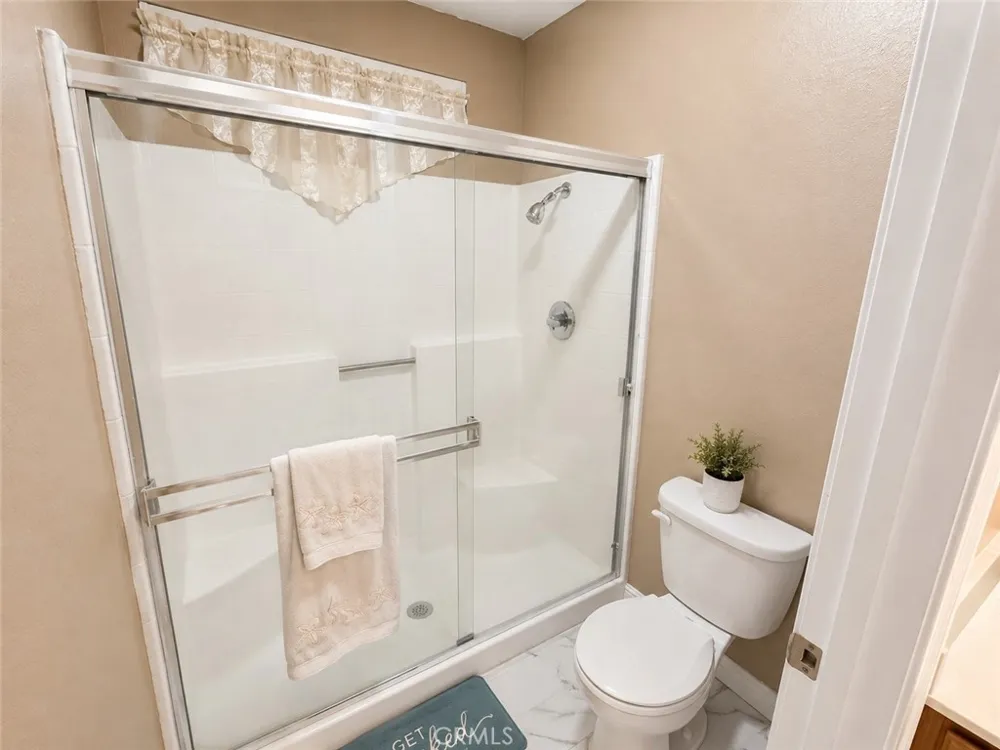 42806 Avenida Tigre Hemet, CA 92544