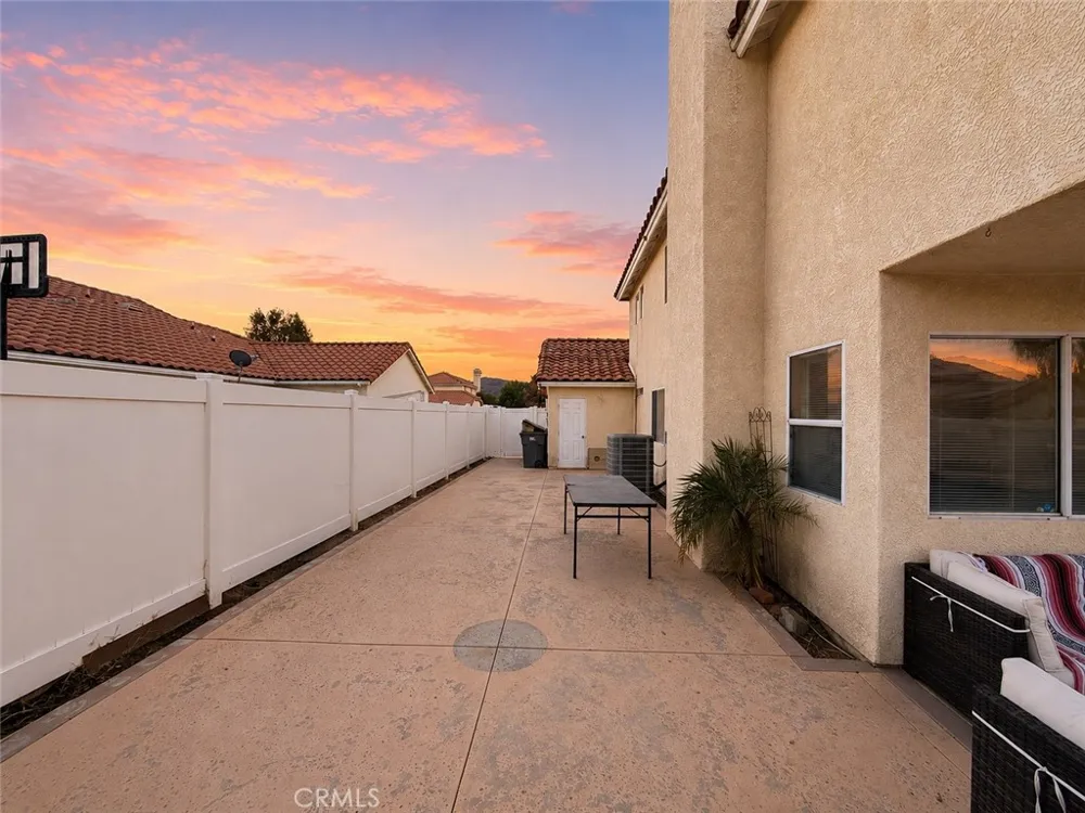 42806 Avenida Tigre Hemet, CA 92544