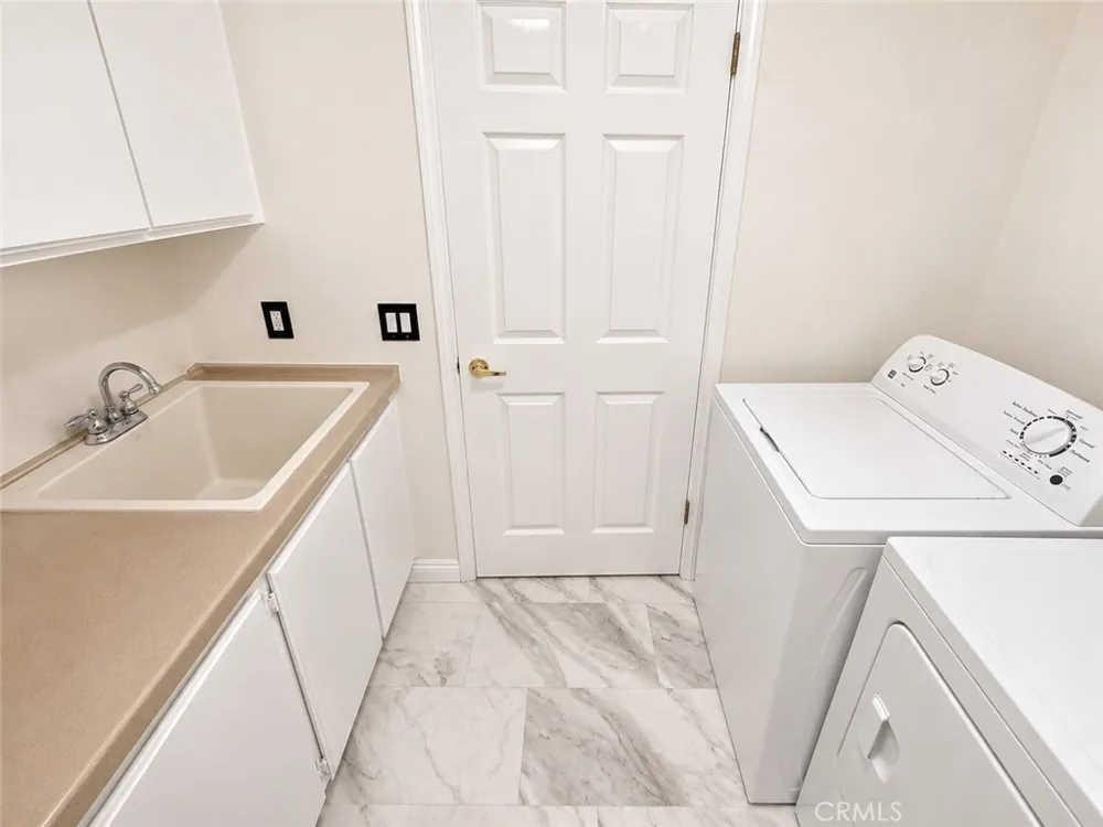 42806 Avenida Tigre Hemet, CA 92544