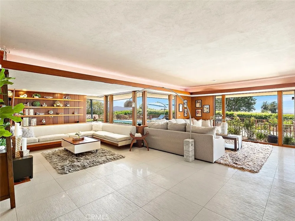 540 Reposado La Habra Heights, CA 90631