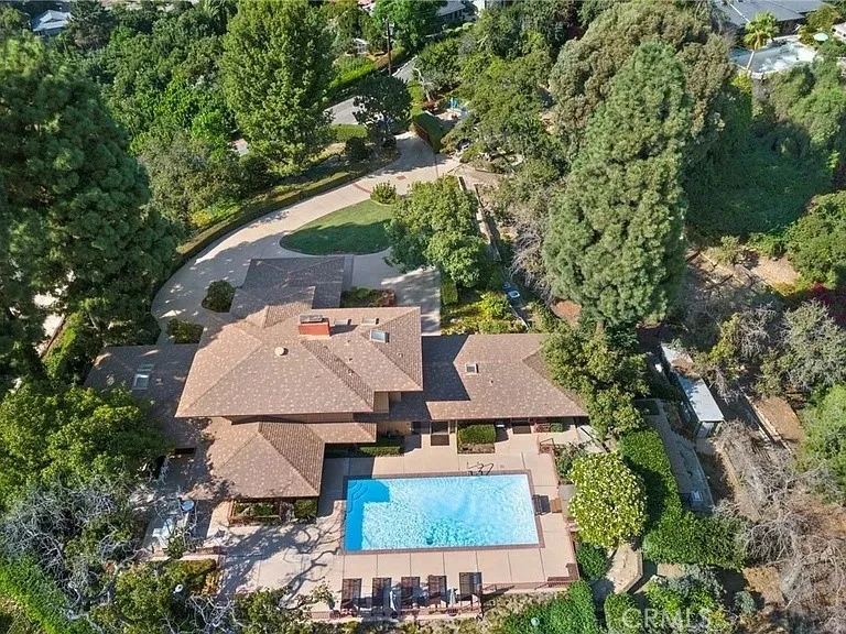 540 Reposado La Habra Heights, CA 90631