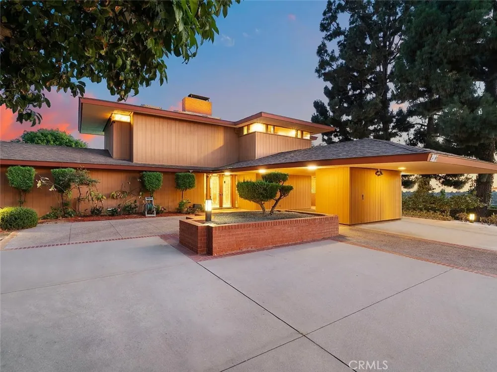 540 Reposado La Habra Heights, CA 90631