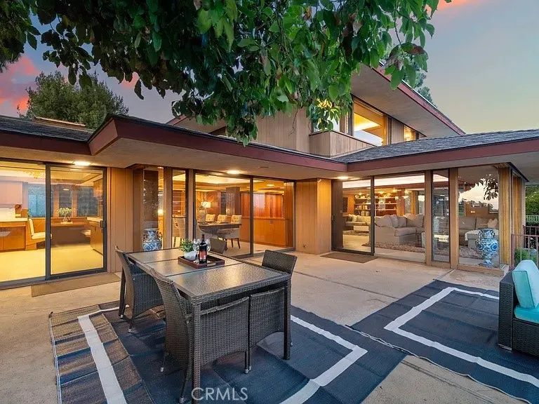 540 Reposado La Habra Heights, CA 90631