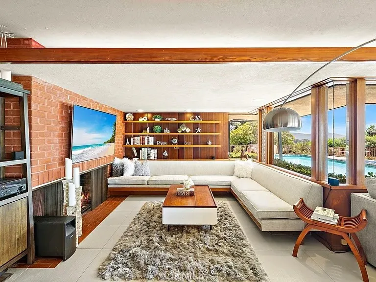 540 Reposado La Habra Heights, CA 90631